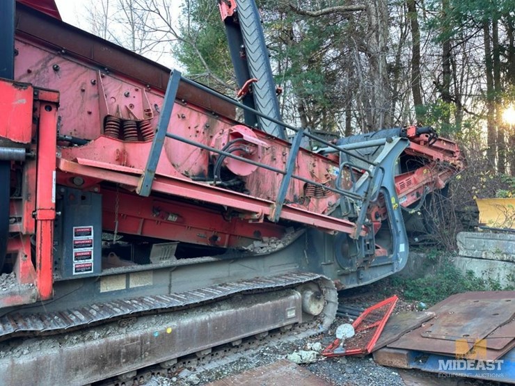 2012-sandvik-qe440-image-12