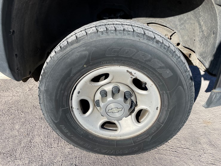 2007-chevrolet-silverado-2500-image-13