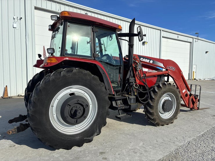 case-ih-mxm155-image-4