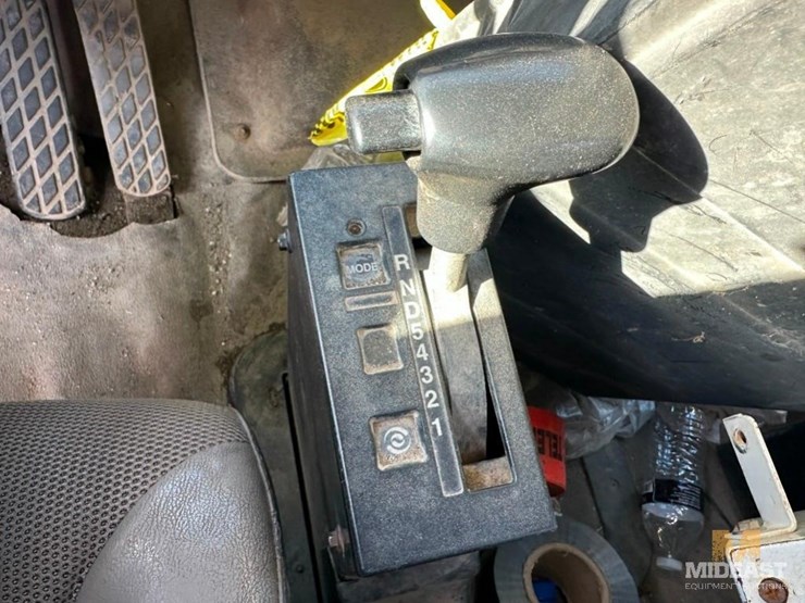 2000-sterling-lt8500-image-29