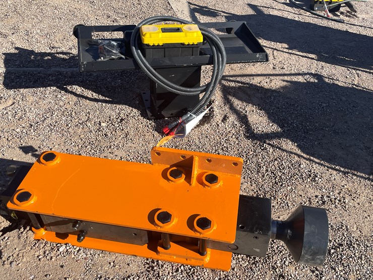 #213-•-skid-steer-post-driver-image-19