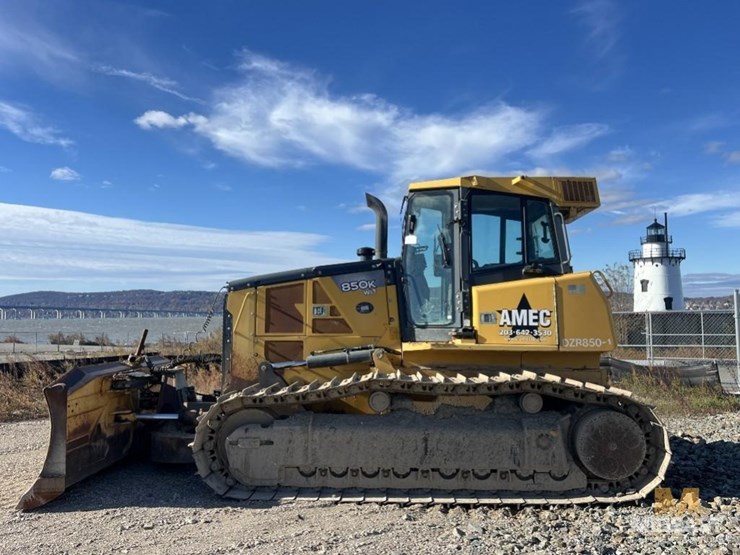 2012-deere-850k-wlt-image-2