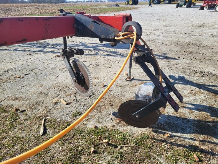 clark-6-shank-anhydrous-bar-image-15