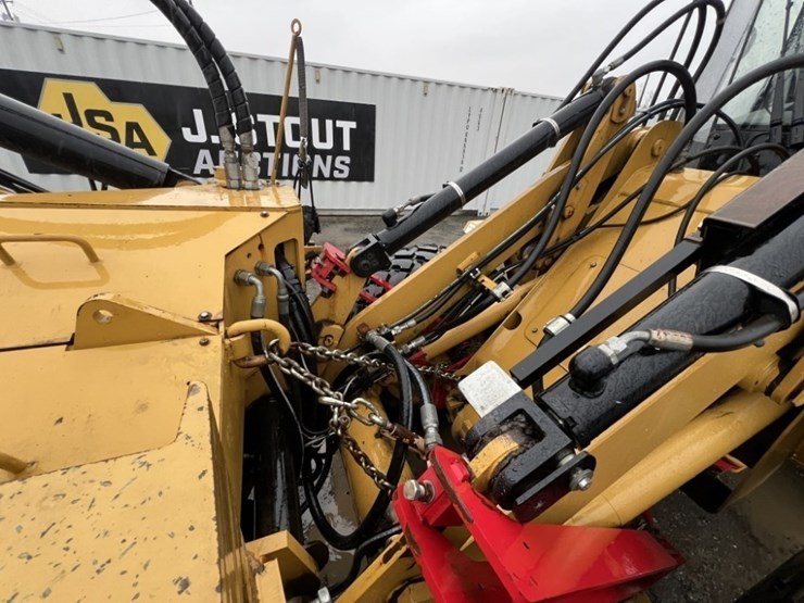 2011-caterpillar-it14g-wheel-loader-image-14