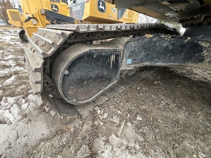 deere-345g-lc-image-13