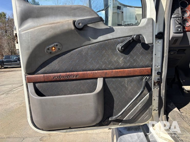 2018-mack-cxu613-truck-(gp12152)-image-67