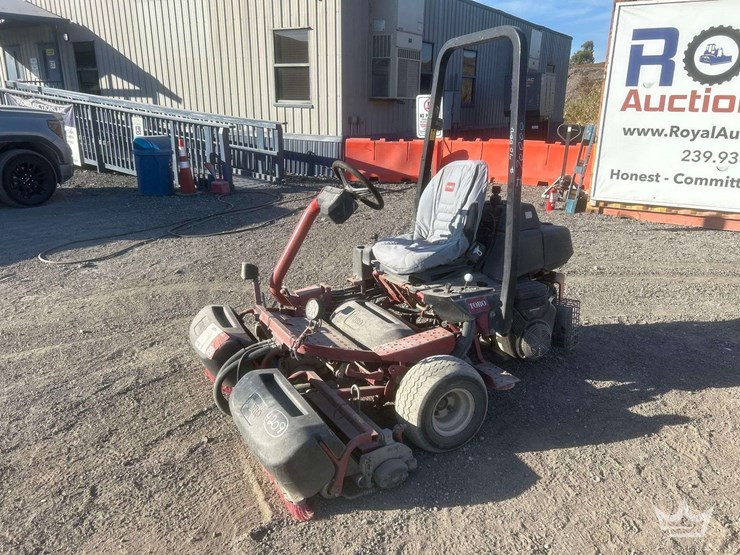 2014-toro-greensmaster-3150-image-4