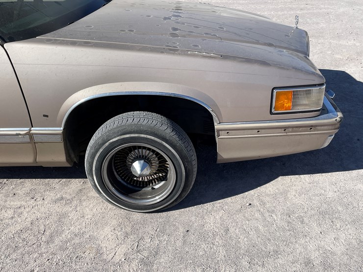 #7-•-cadillac-deville-(nm-title-in-delay)-image-27