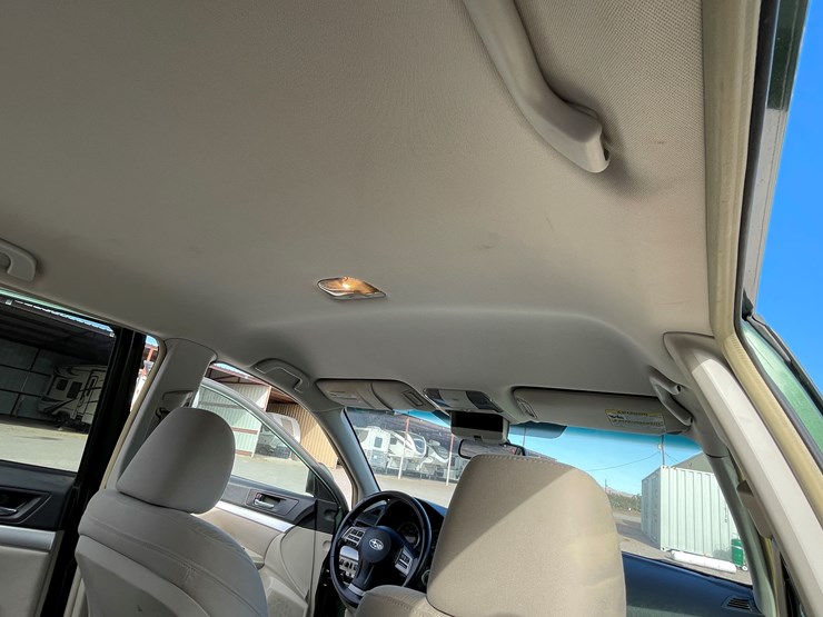 #8-•-2014-subaru-legacy-wagon-(nm-title-in-delay)-image-108