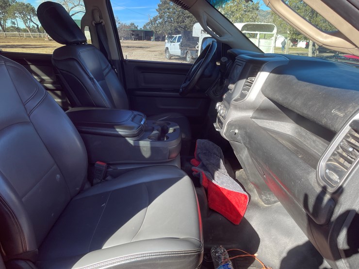 2019-dodge-ram-2500-image-9