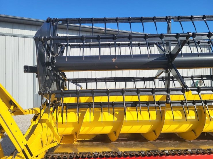 new-holland-74c-image-24