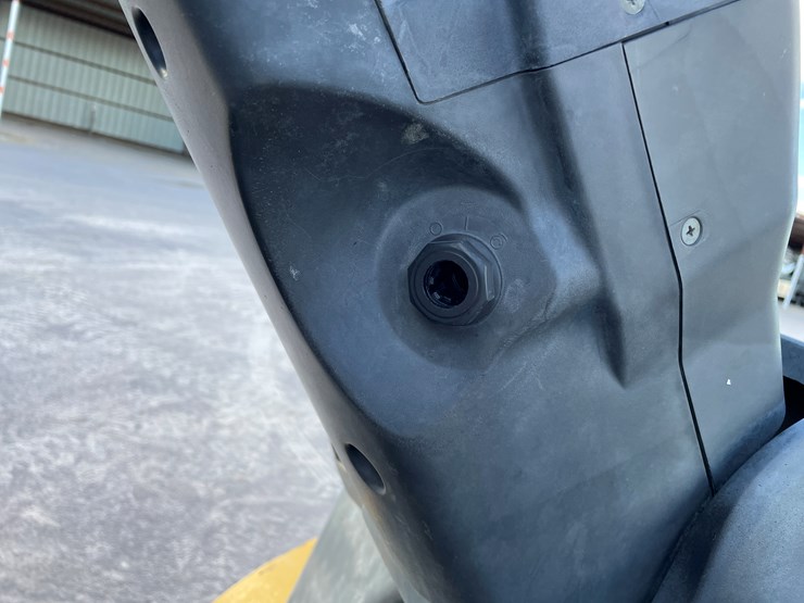 #15-•-2015-cat-forklift-image-84