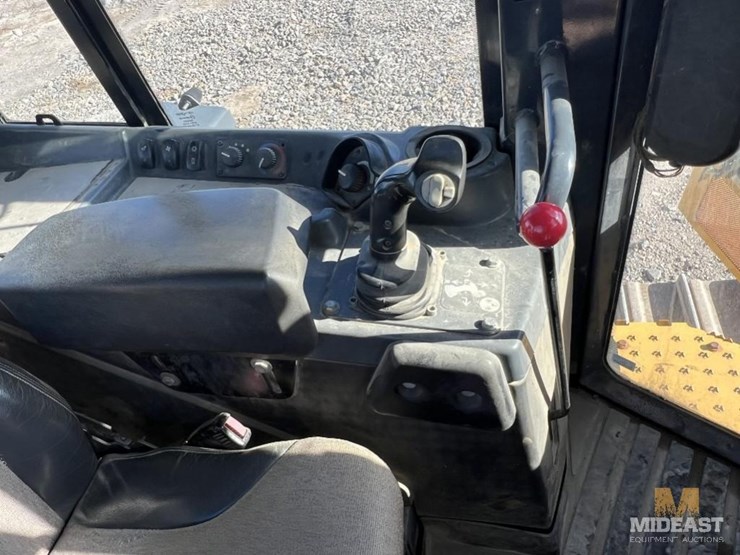 2012-deere-850k-wlt-image-36