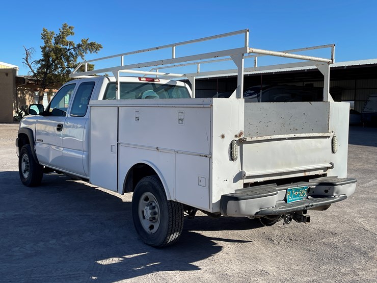 2007-chevrolet-silverado-2500-image-7