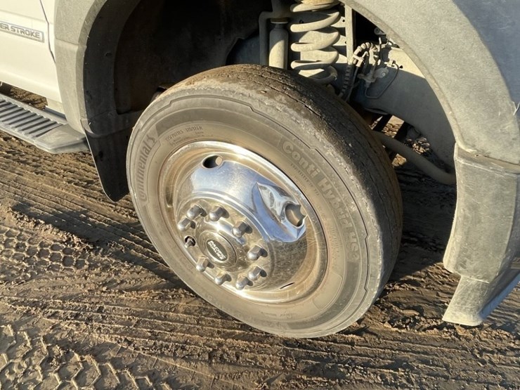 2022-ford-f550-xl-sd-image-12