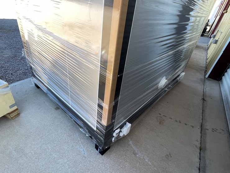 #350-•-portable-restroom-image-17