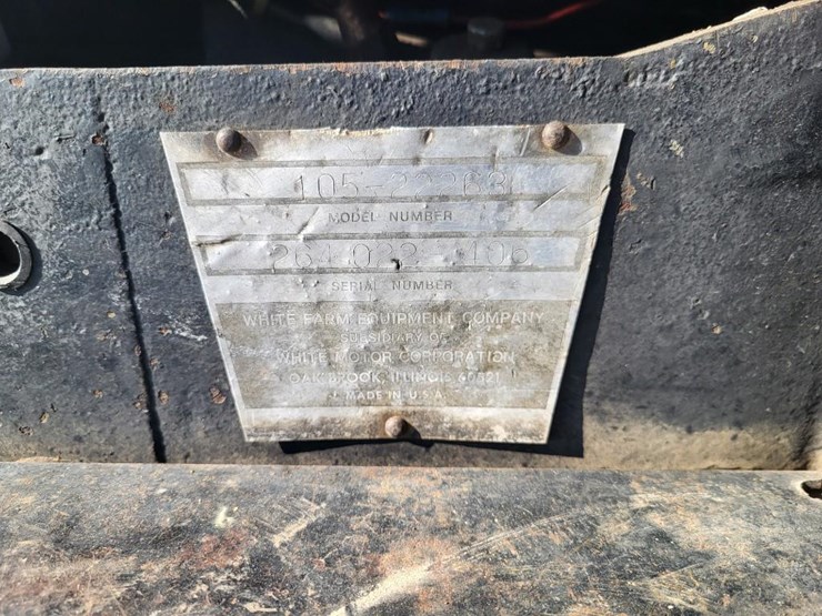 white-2-105-image-52