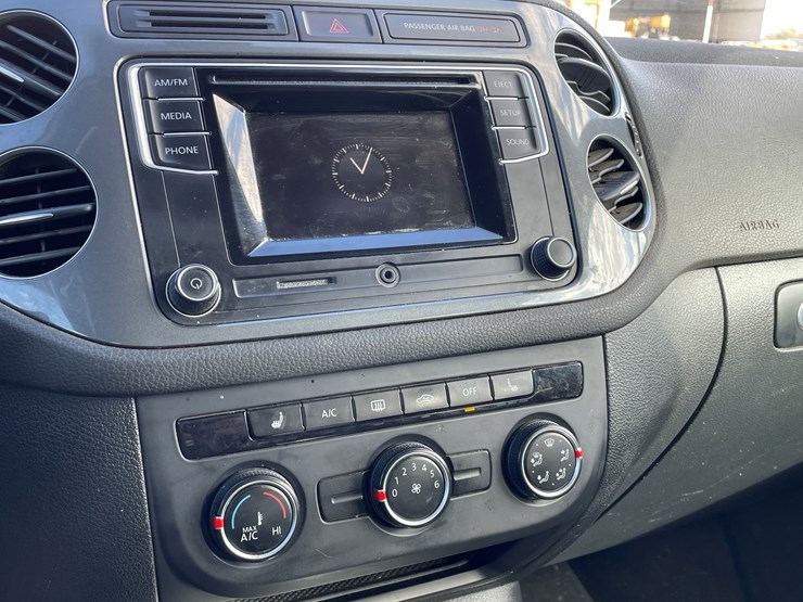 #3-•-volkswagen-tiguan-(nm-title-in-delay)-image-76