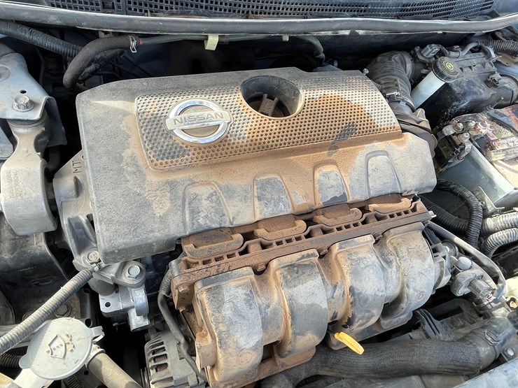 #4-•-2013-nissan-sentra-(has-nm-title)-image-122