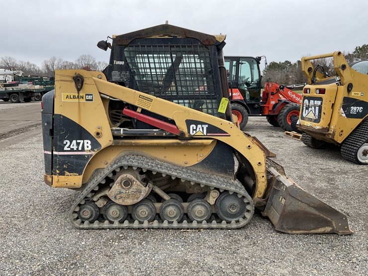 caterpillar-247b-image-1