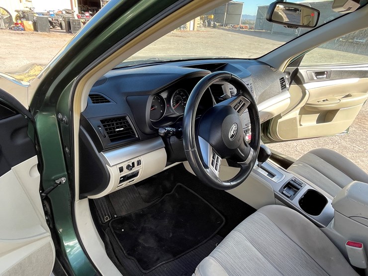 #8-•-2014-subaru-legacy-wagon-(nm-title-in-delay)-image-64