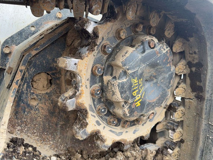 2024-bobcat-t650-image-6