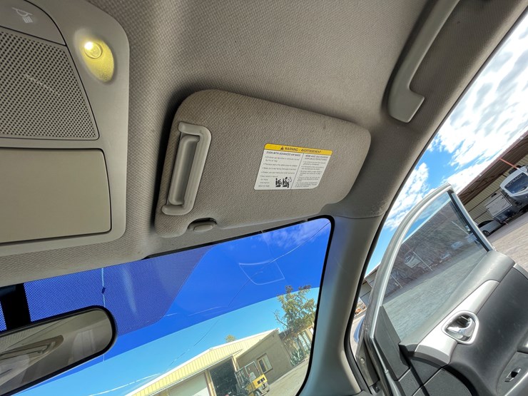 #4-•-2013-nissan-sentra-(has-nm-title)-image-89