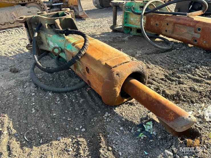 hm350-hammer-attachment-image-6