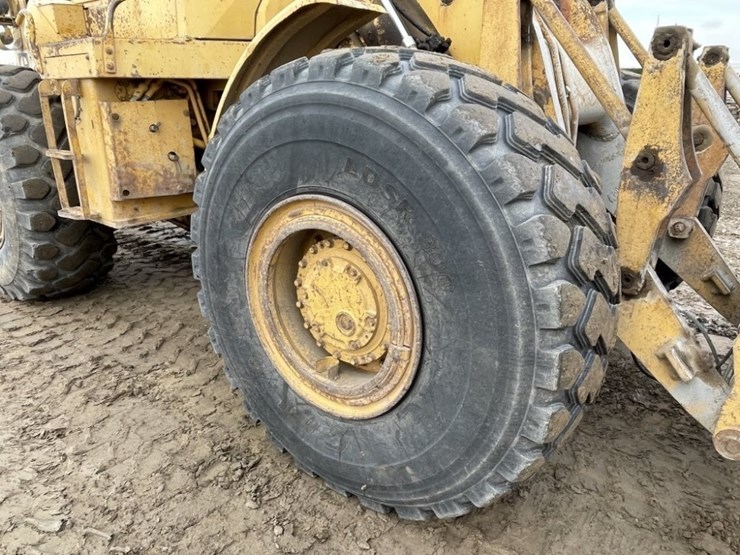 1979-caterpillar-966c-image-14