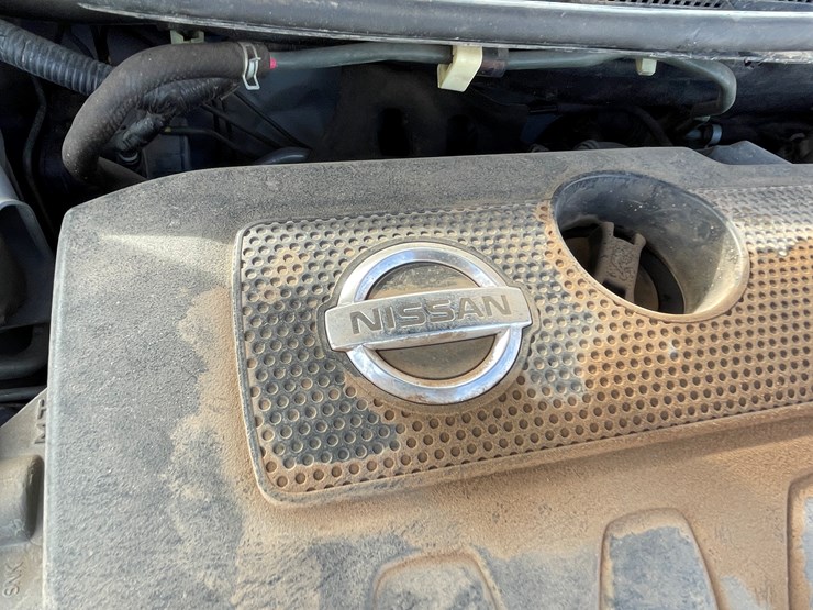 #4-•-2013-nissan-sentra-(has-nm-title)-image-123