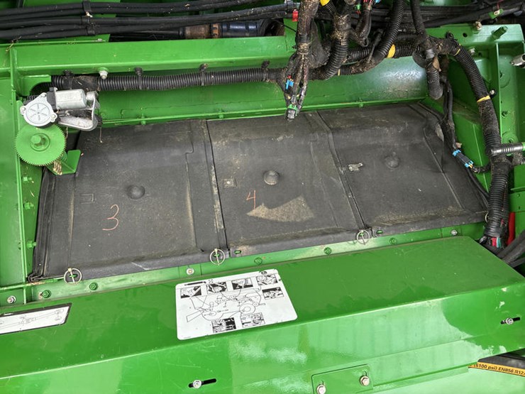 john-deere-s680-image-52