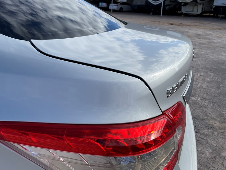 #4-•-2013-nissan-sentra-(has-nm-title)-image-44