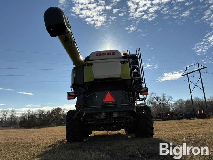 claas-lexion-8700tt-image-6