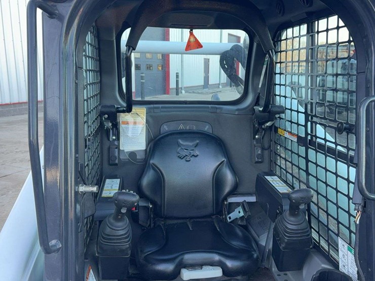 2018-bobcat-t590-image-24
