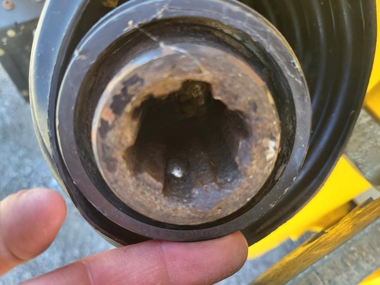 new-holland-98c-image-31