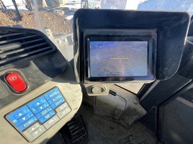 komatsu-wa320-image-14