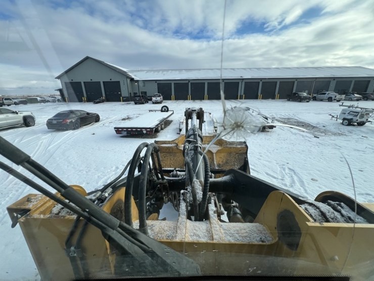 john-deere-624-image-15