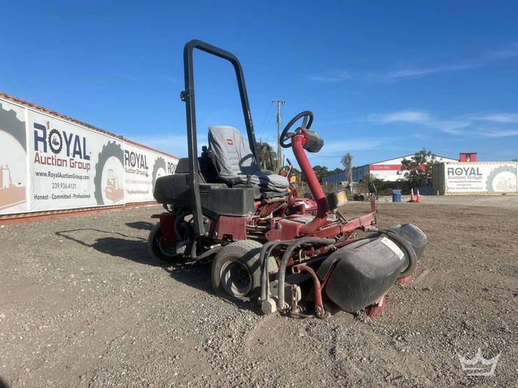 2014-toro-greensmaster-3150-image-2