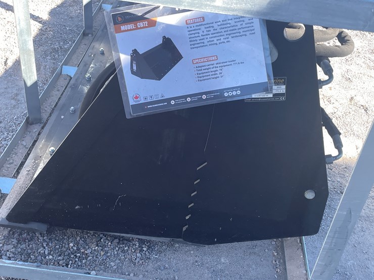 #252-•-40-in-1-combination-skid-steer-bucket-image-10