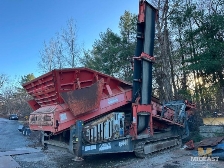 2012-sandvik-qe440-image-1