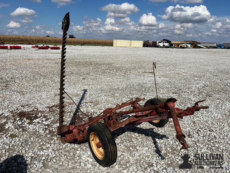 massey-ferguson-7-image-1