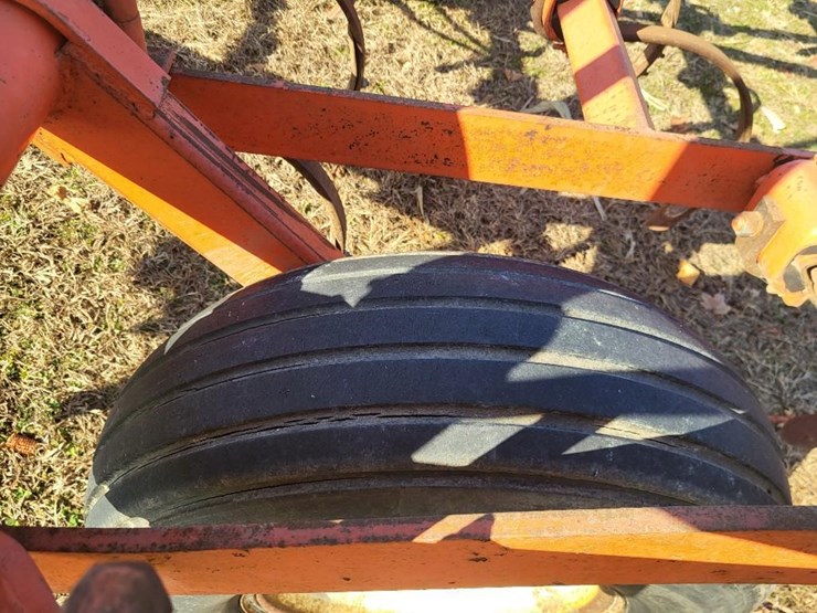 allis-chalmers-1300-field-cultivator-image-18