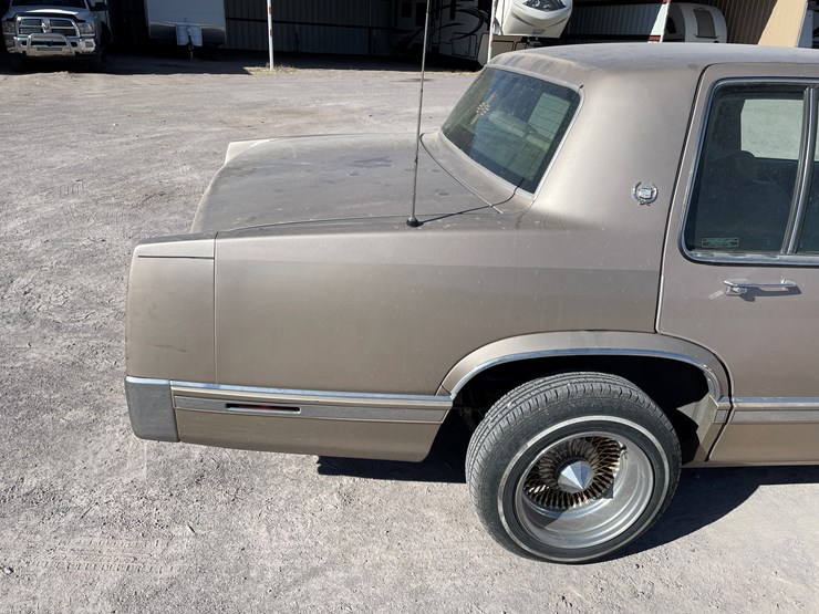 #7-•-cadillac-deville-(nm-title-in-delay)-image-33