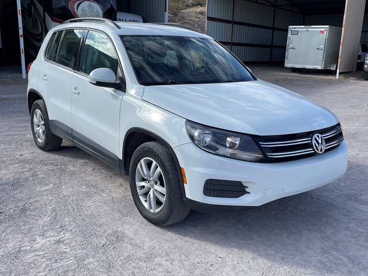 #3-•-volkswagen-tiguan-(nm-title-in-delay)-image-3