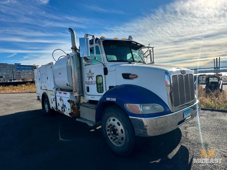 2004-peterbilt-pb335-fuel/lube-truck-xx65317-image-9
