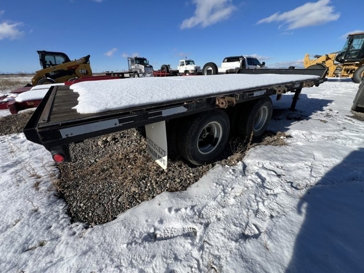 2006-titan-trailer-image-5