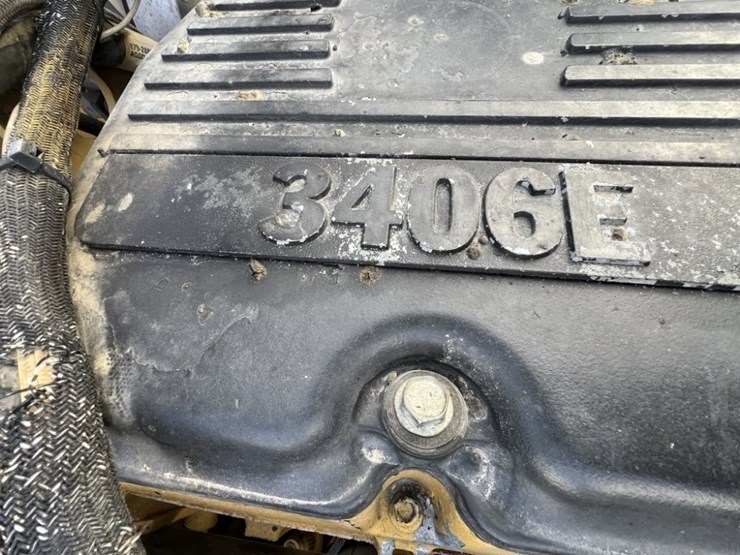 1998-peterbilt-379-image-8