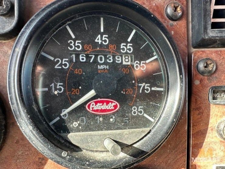 2004-peterbilt-pb335-fuel/lube-truck-xx65317-image-27