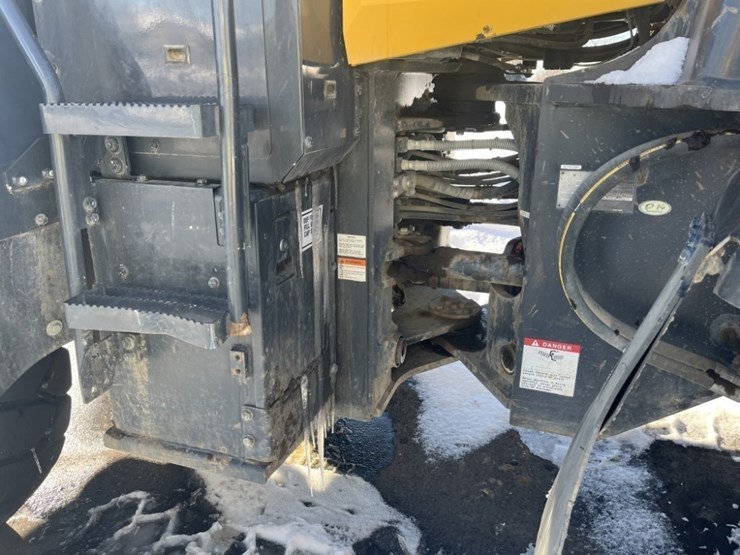 komatsu-wa320-8-image-13