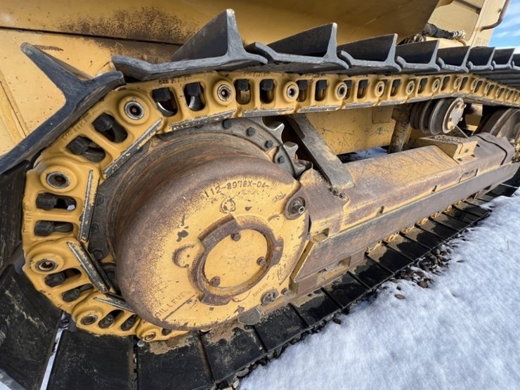 caterpillar-d3g-xl-image-11